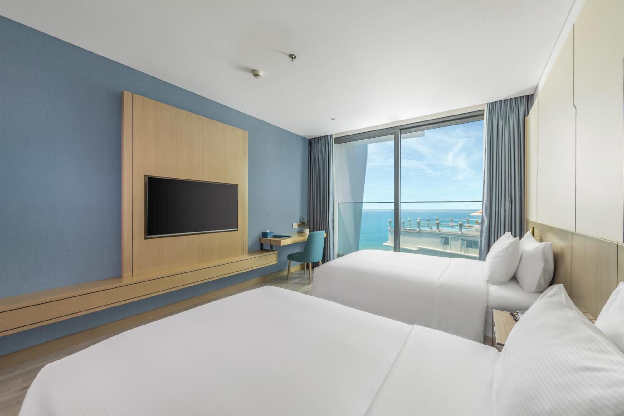 Awaken Da Nang Hotel Exterior foto